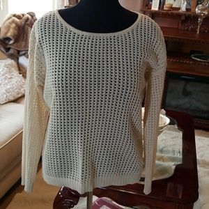 WOMEN'S SWEATER